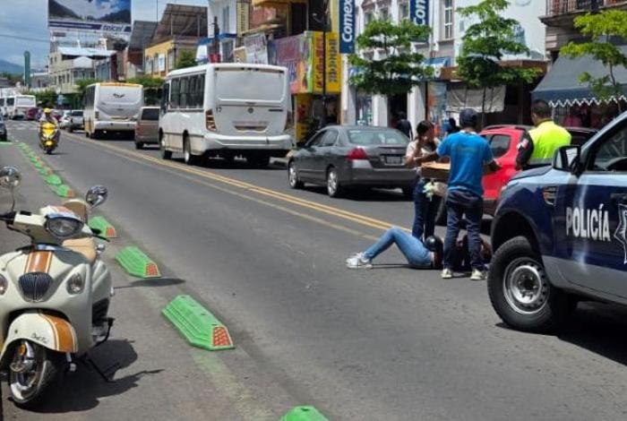 Mujer lesionada en Zamora, tras derrapar su moto