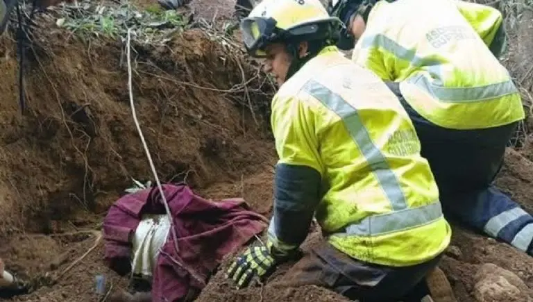 Mujer y su perro mueren abrazados tras sismos en Guatemala; conmueve su historia