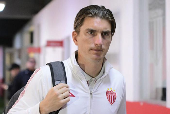 Necaxa destituye al entrenador uruguayo Martín Varini tras malos resultados en el Apertura