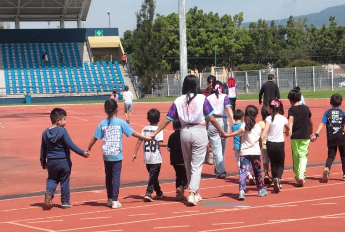 Niñas y niños inician el Curso de Verano de la UMSNH