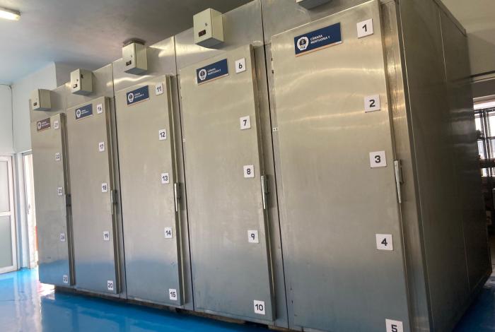 No hay crisis forense en Michoacán, pero hacen falta médicos