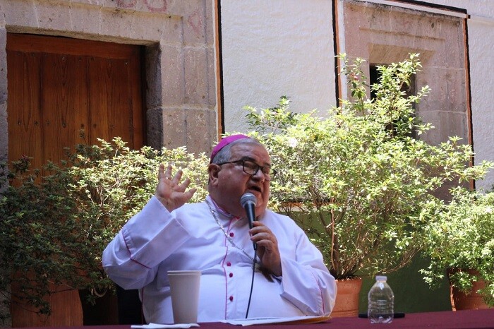 "No ocupo ayuda del PAN ni de nadie", señala arzobispo sobre si aceptará ayuda jurídica por caso de la camionetas