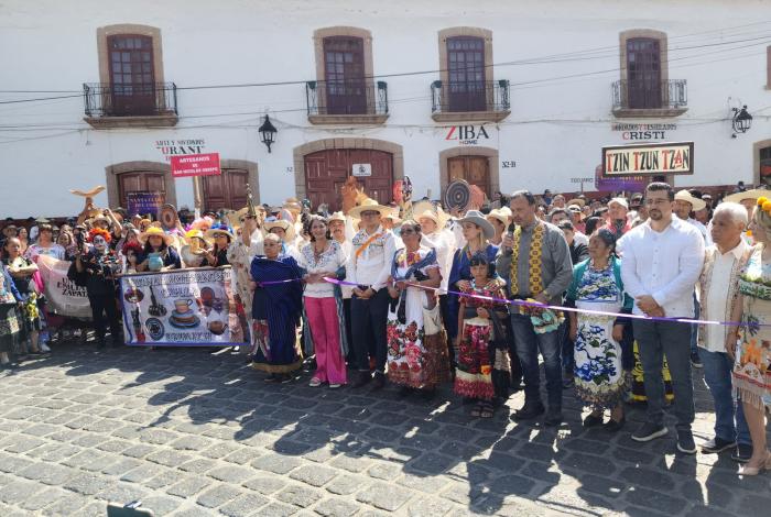 No te pierdas el Tianguis Artesanal de Pátzcuaro por Noche de Muertos: Casart