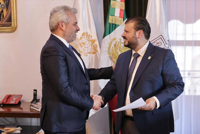  Nombra Bedolla a Raúl Zepeda como nuevo secretario de Gobierno