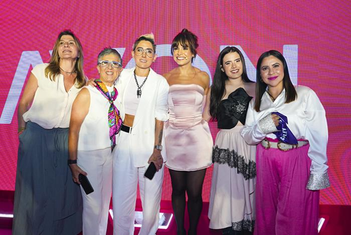 Nueva desde siempre: Avon evoluciona hacia una nueva era