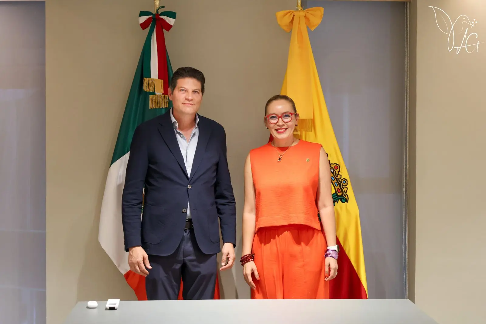 OFRECE ALFONSO MARTÍNEZ RUTA A YARABÍ ÁVILA PARA SALDAR HISTÓRICOS ADEUDOS DE UMSNH