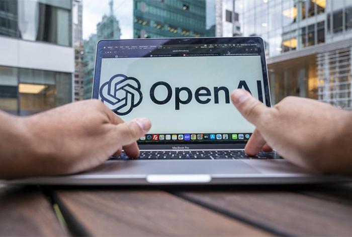 OpenAI lanza ‘ChatGPT para adolescentes’ con filtros de seguridad y controles parentales