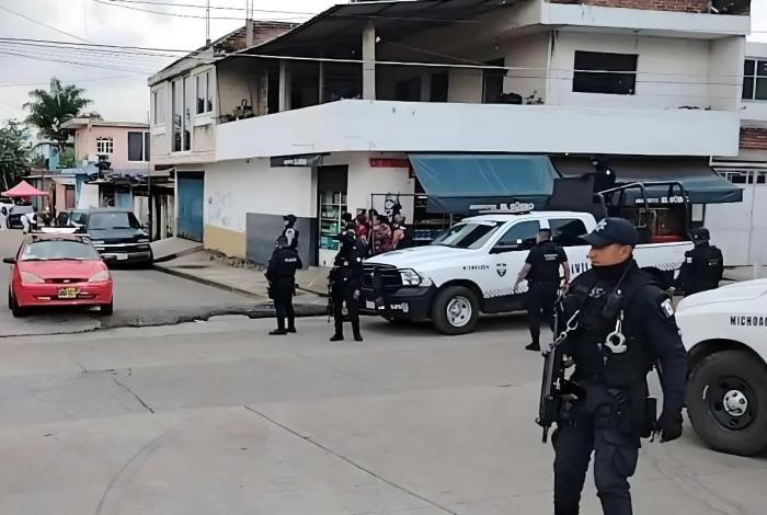 Otro ataque en la Doctores de Uruapan deja un muerto y una mujer herida