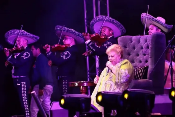  Paquita la del Barrio retrasa concierto en la CDMX debido a problemas de salud