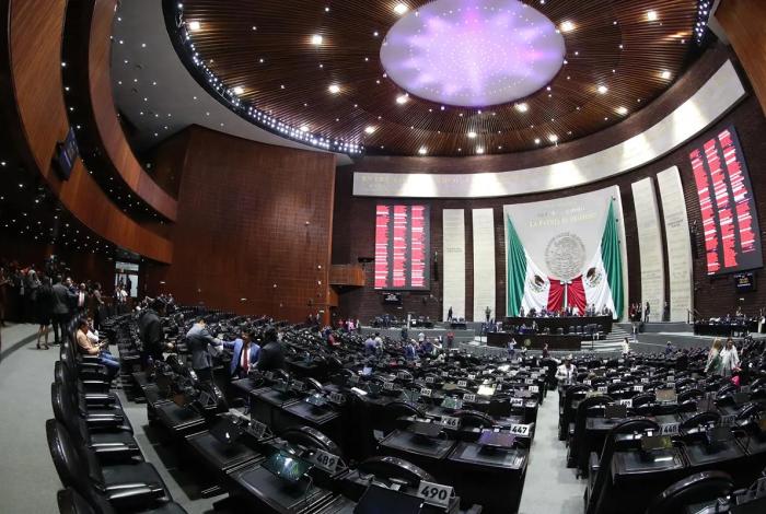 Parcial, pero sí habría retroactividad en la Ley de Amparo