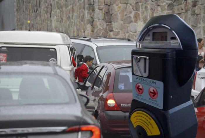 Parquímetros no van a la Ley de Ingresos de 2026: Alfonso Martínez; no es viable, dice