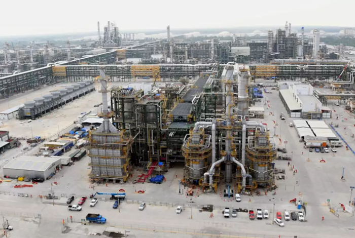 Pemex reporta presencia de hidrocarburos en Dos Bocas, el tercer incidente en un mes