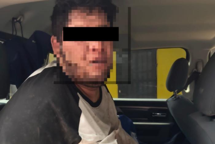 Persiguen y logran detener a sujeto que asaltó domicilio de la colonia Industrial