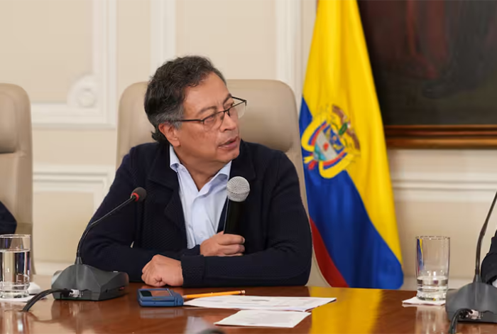 Petro acusa a Marco Rubio de intromisión en Colombia por sus críticas a fallo contra Uribe
