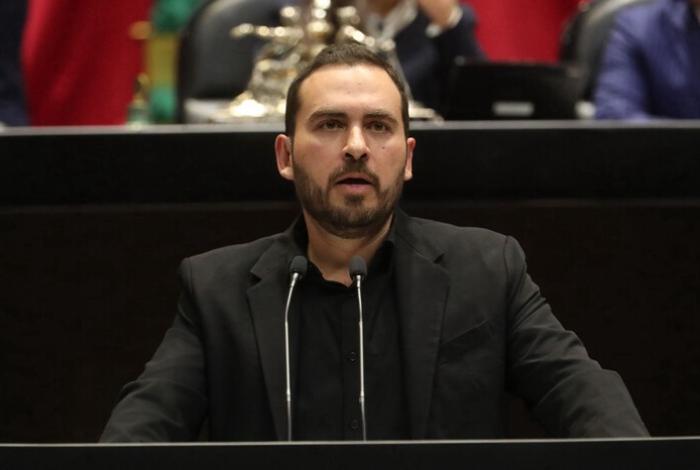 Piden reformar el Código Penal Federal para tipificar el uso de IA en el robo de identidad como un delito grave