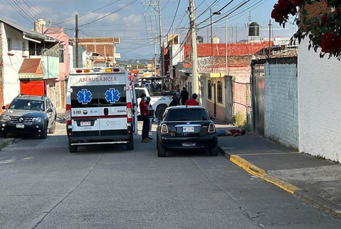  Pistoleros matan a “El Güerito” en la colonia Inguambo, en Uruapan