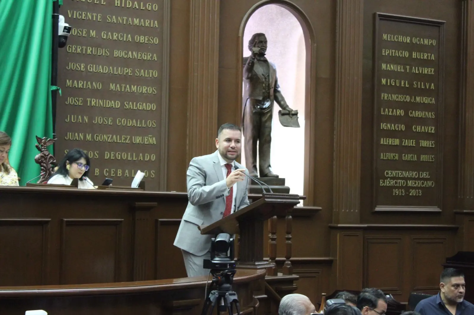 Plantea Reyes Galindo incorporar la rehabilitación de personas con adicción a los juegos y apuestas, en la Ley contra las Adicciones de Michoacán