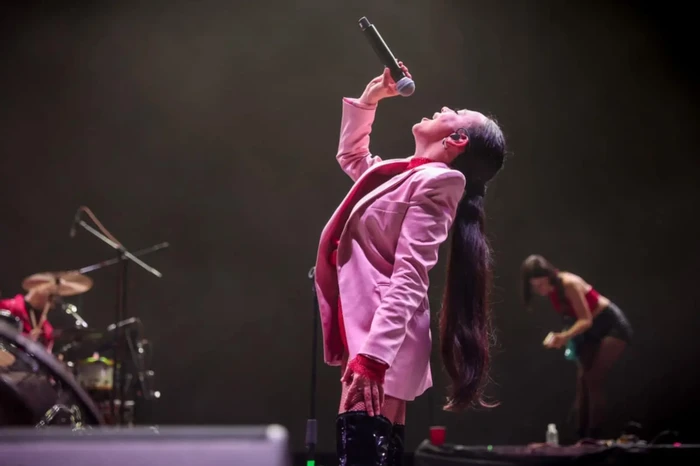 Playa Limbo, Emilio y Kaia Lana conquistan el corazón del Festival de Origen