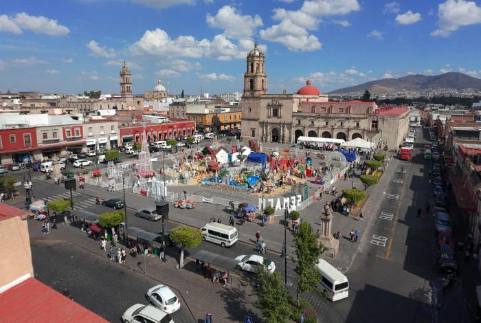 Plaza Valladolid, viejo guardián del espíritu navideño en Morelia