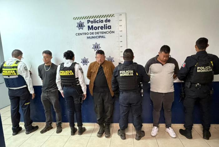 Policía Morelia asegura armas de fuego y detiene a tres personas en la colonia San Pascual