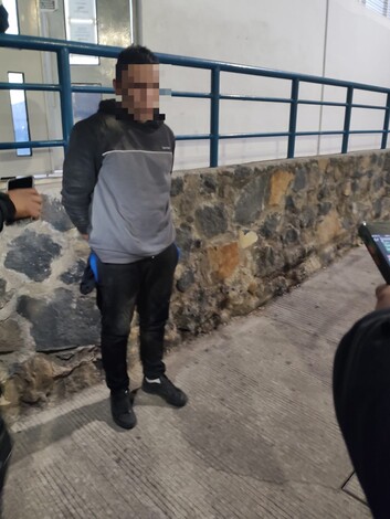  Policía Morelia detiene a sujeto por robo a Oxxo