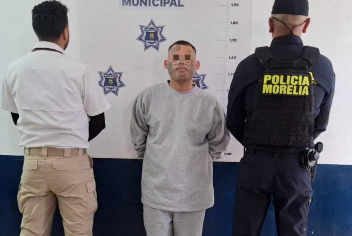 Policía Morelia detiene a extranjero vinculado con grupo delictivo en Honduras