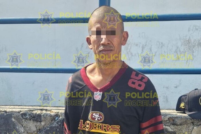 Policía Morelia recupera motocicleta robada y detiene a un hombre