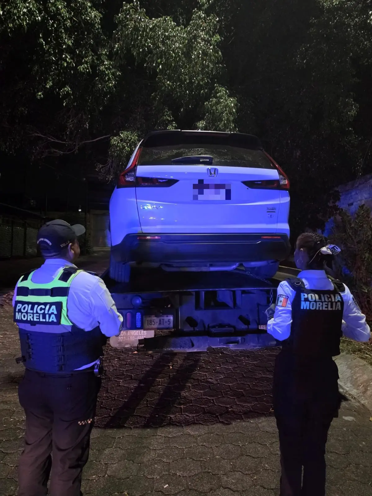 Policía Morelia recupera camioneta robada, en menos de 30 minutos