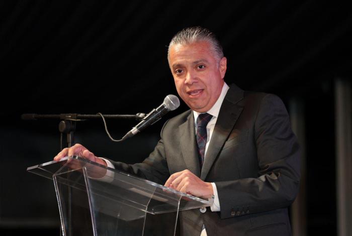 Pónte al día con el programa de regularización fiscal: Luis Navarro