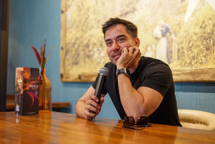 Por primera vez, Ricardo Caballero cantará en Morelia está noche