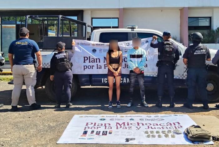Por seguimiento de cámaras del C5 capturan a asaltantes de Oxxo´s detenidos en Uruapan