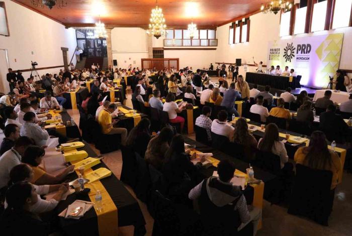 PRD Michoacán celebra resolución del IEM que avala su legalidad y estructura