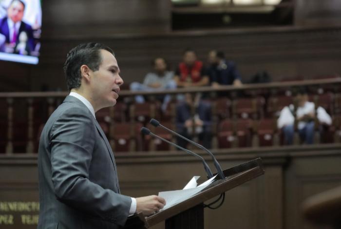 Presenta Alfredo Anaya iniciativa para garantizar transparencia y eficiencia en el gasto municipal