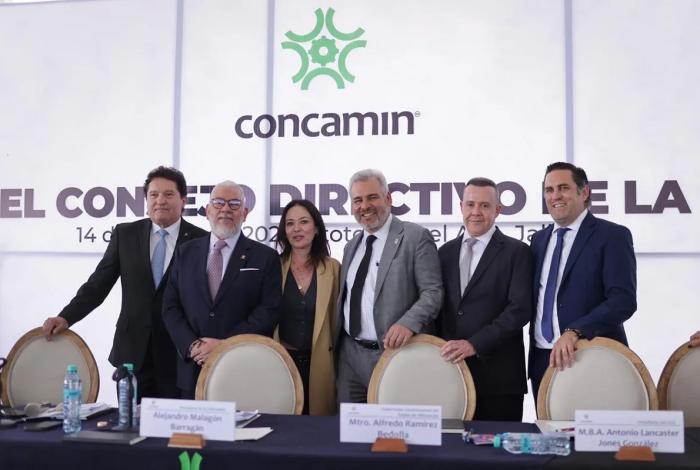 Presenta Bedolla a industriales del país beneficios del Polo Bienestar Parque Bajío