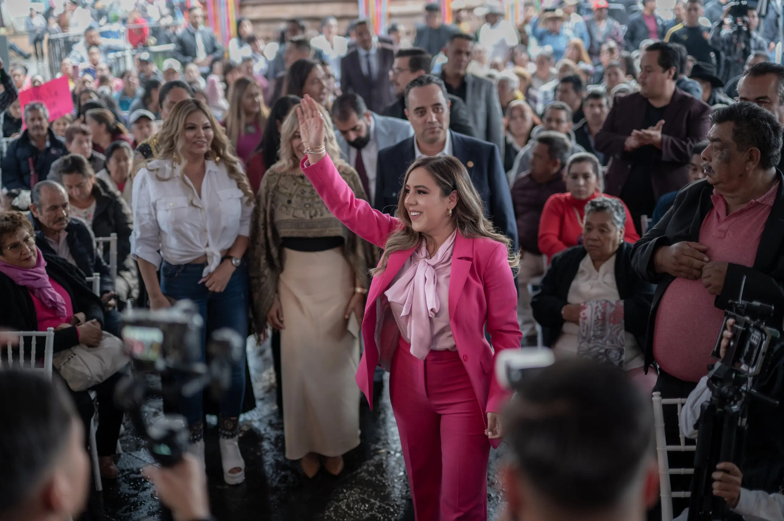 Presenta Dayana Pérez Mendoza, Presidenta de Salvador Escalante 1er Informe de Gobierno
