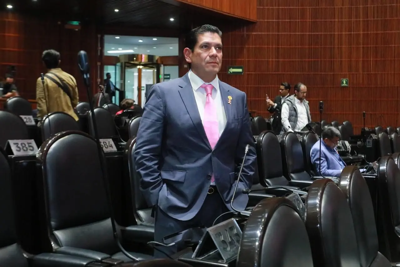 Presenta Ernesto Núñez Aguilar reforma al artículo 18 constitucional para proteger a adolescentes del reclutamiento criminal