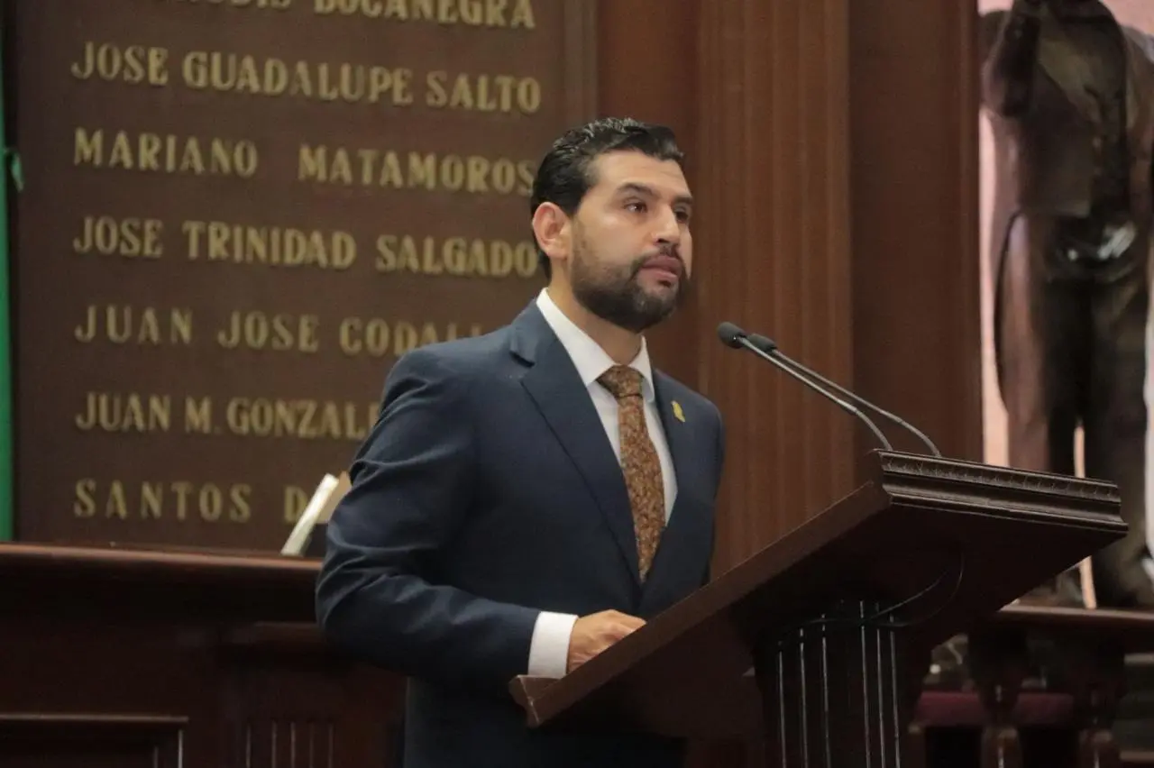 Presenta Octavio Ocampo iniciativa para garantizar elecciones sindicales libres de intervención oficial