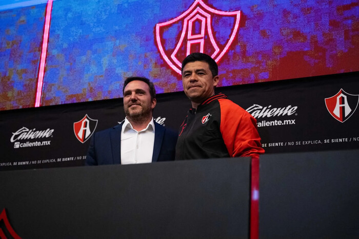 Presentan a Gonzalo Pineda como nuevo DT del Club Atlas