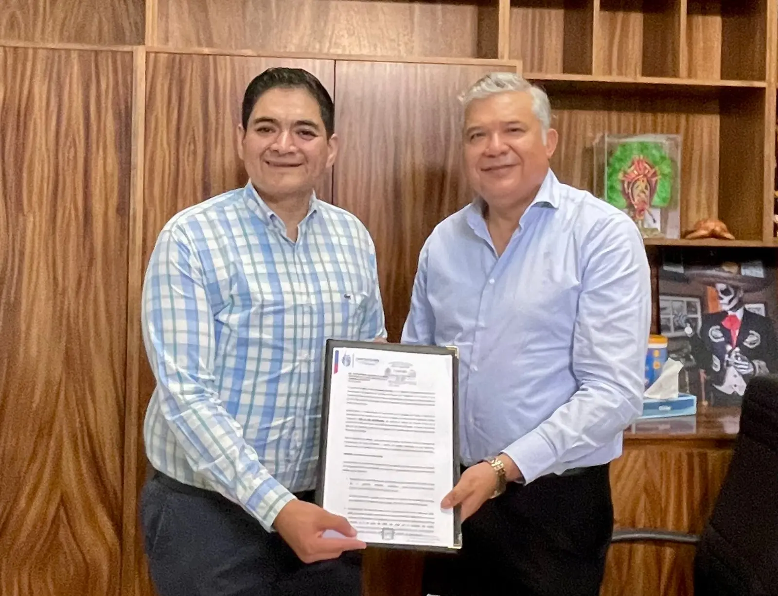 Presidente Municipal de Tangancícuaro solicita al Congreso del Estado el reconocimiento territorial de la comunidad de Canindo y el mercado de abastos