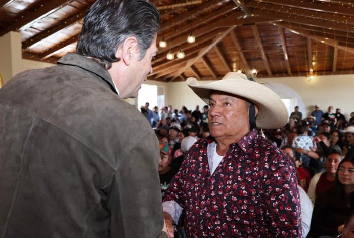 ‘Primero los pobres’… pero sin campo: Alfonso Martínez critica recorte federal y urge rescate del agro