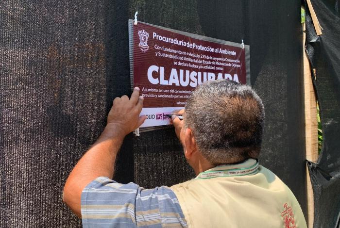 Proam clausura construcción de conjunto habitacional en el sur de Morelia