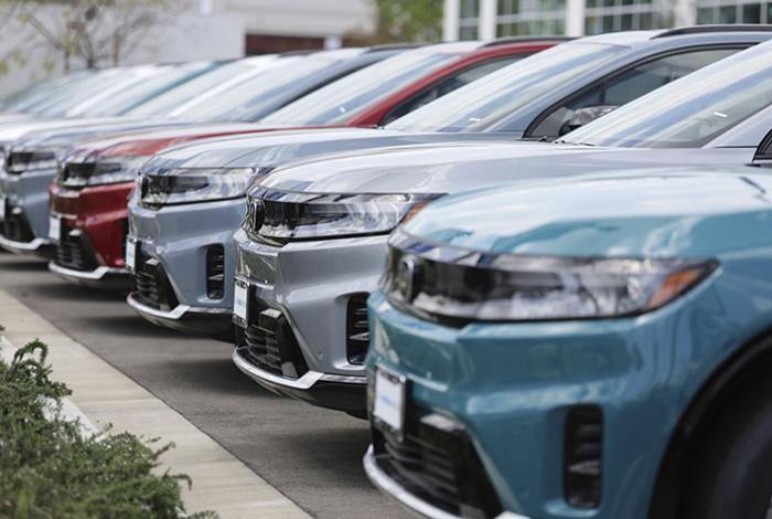 Producción de autos en México sube un 4.89 % en junio y las exportaciones caen un 2.83 %