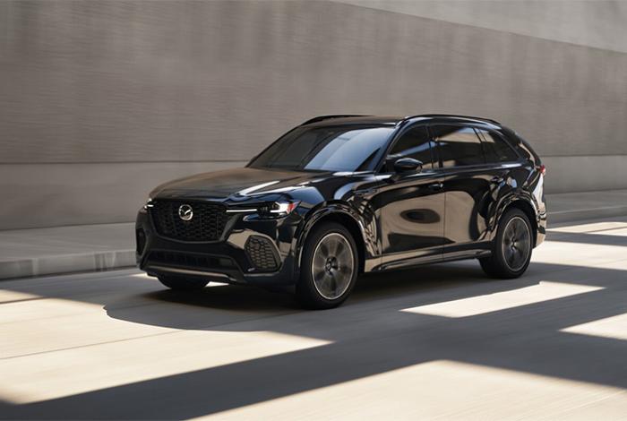 Profeco llama a revisión a 5,937 vehículos Mazda por defecto en indicador de combustible