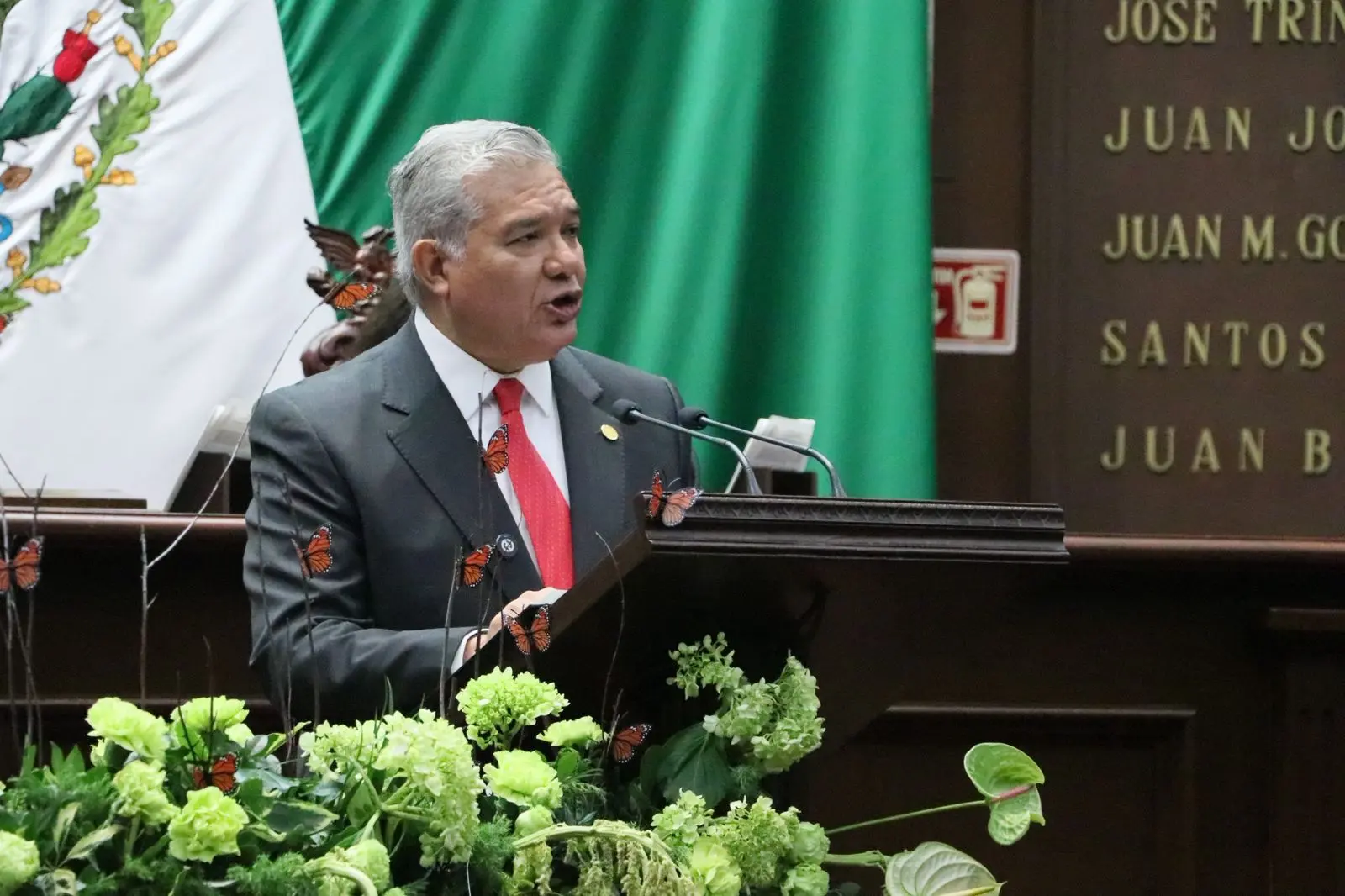 Propone Juan Antonio Magaña de la Mora agravar homicidio en agravio de policías en Michoacán