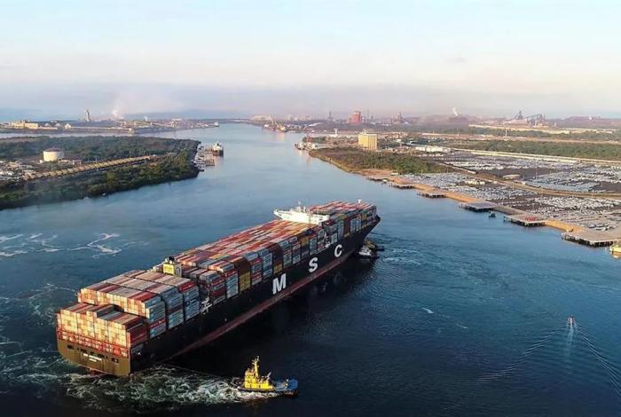 Puerto de Lázaro Cárdenas avanza como plataforma logística del Pacífico: Sedeco