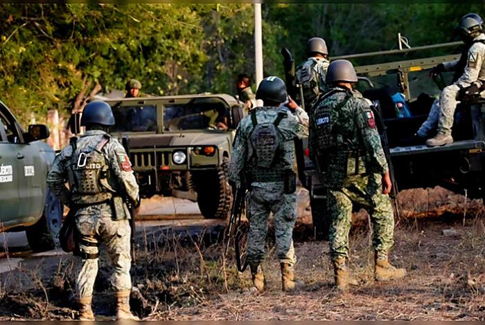Quedan heridos 3 militares tras estallido de una mina terrestre en Apatzingán