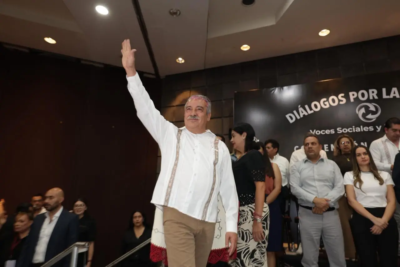 Raúl Morón, con ventaja irreversible en la carrera por la candidatura de Morena