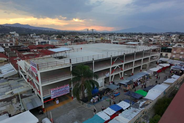 Reabre estacionamiento del Mercado Independencia