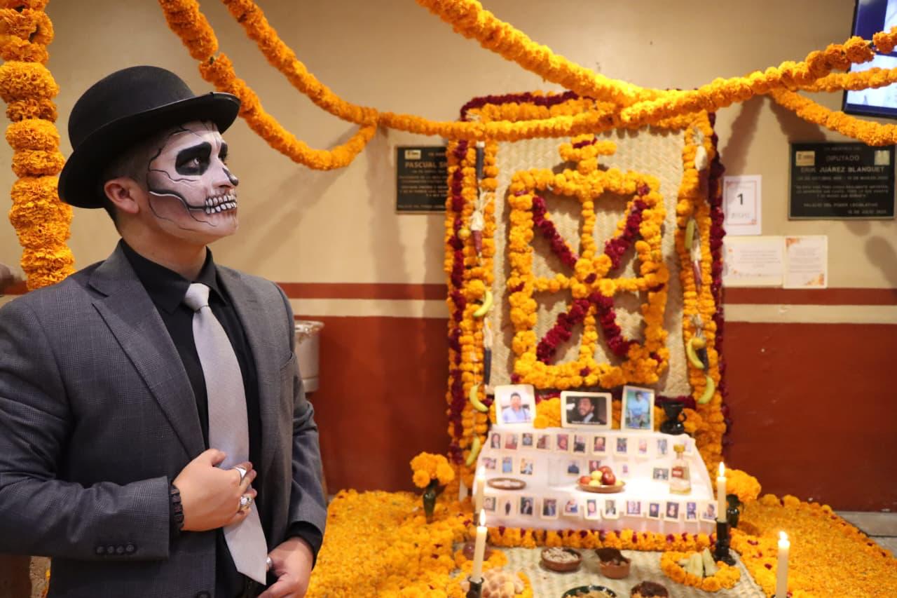 Realiza Congreso local tradicional concurso de altares de Día de Muertos