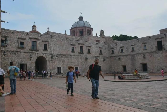Recintos culturales como el Palacio Clavijero, están protegidos con reglas de operación para su uso